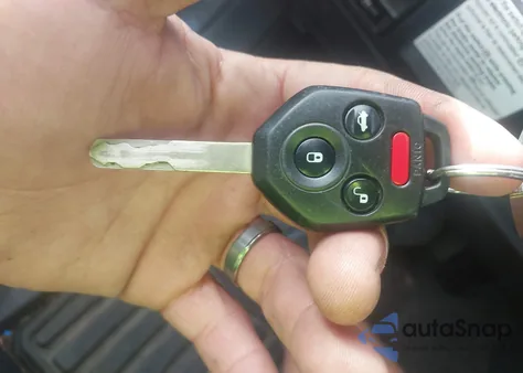 2011 Subaru Legacy 2.5I Limited from USA, damaged, VIN 4S3BMBK69B3260778